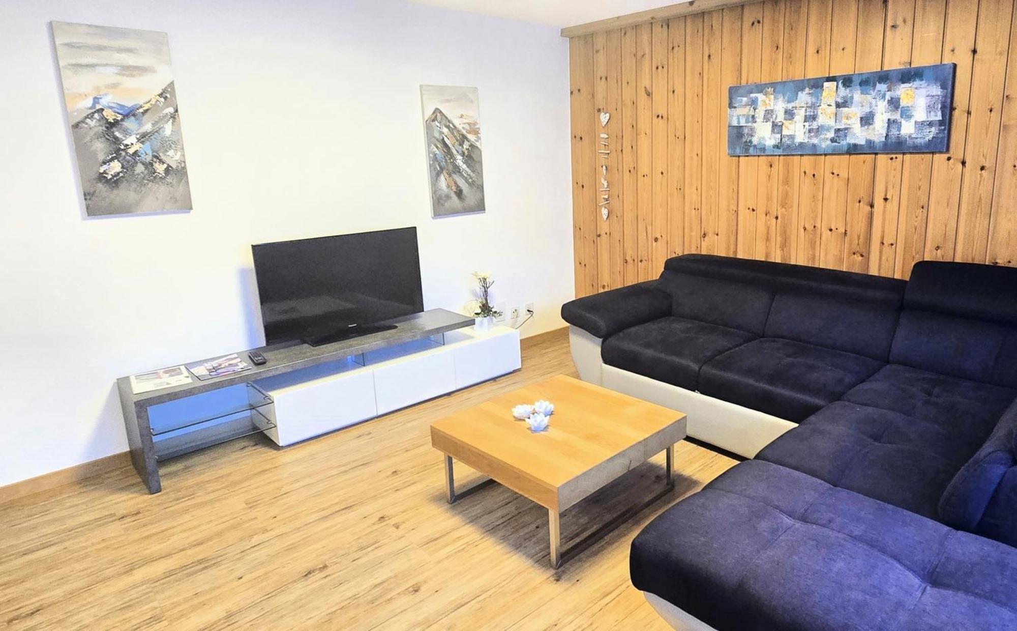 Ferienhaus Adonis Saas-Grund Room photo